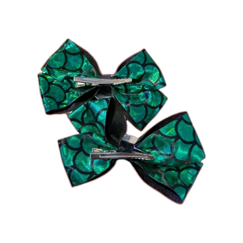 Green Dragon Eye Hair Bow Alligator Clip Reptile Scale Fantasy Cosplay Costume